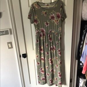 Floral Green Maxi Dress